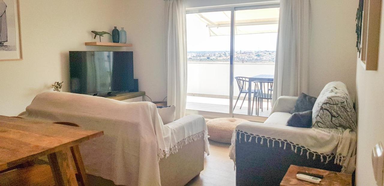 Apartamento T2 Vista Rio Arade - Portimao Exterior photo
